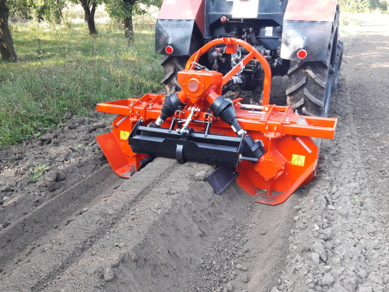 Baulatrice regolabile COSMECO per orticoltura mod. B20 USATA