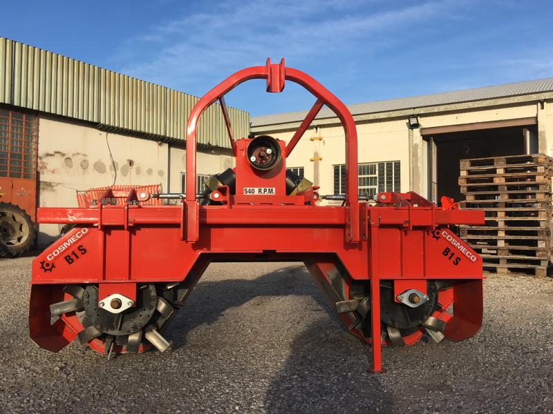 Baulatrice regolabile COSMECO per orticoltura mod. B1 SPECIAL USATA